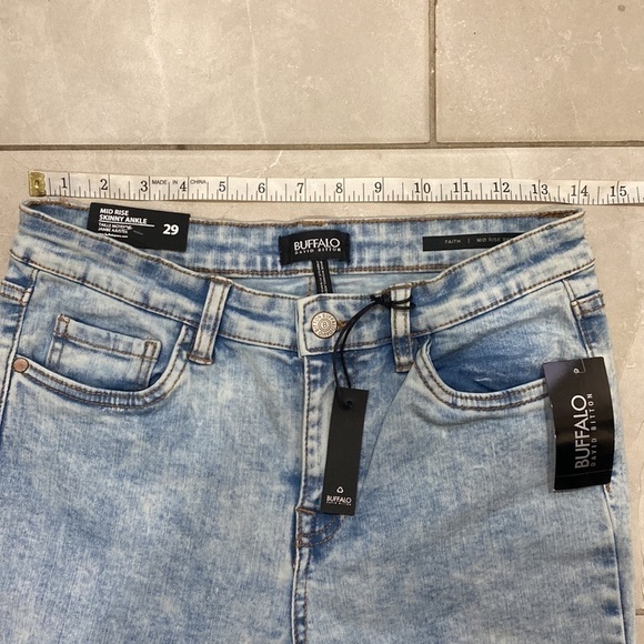NWT BUFFALO David Bitton Acid Wash Mid Rise Skinny Jeans - Picture 2 of 11